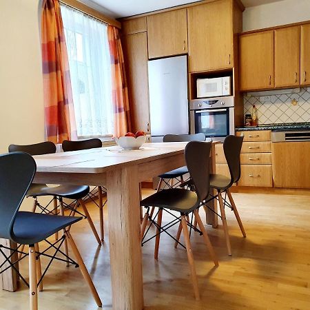 Apartmany Srni U Hlinska ฮลินสโก ภายนอก รูปภาพ
